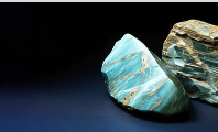 Qual o Significado da Pedra Amazonita na Decoração